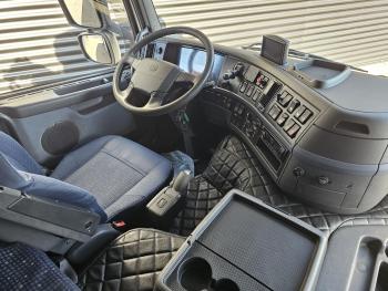 Volvo FM 340 6x2 / HIAB 22 tm CRANE / KRAN / GRUA